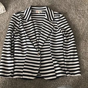 Black and white stripped blazer